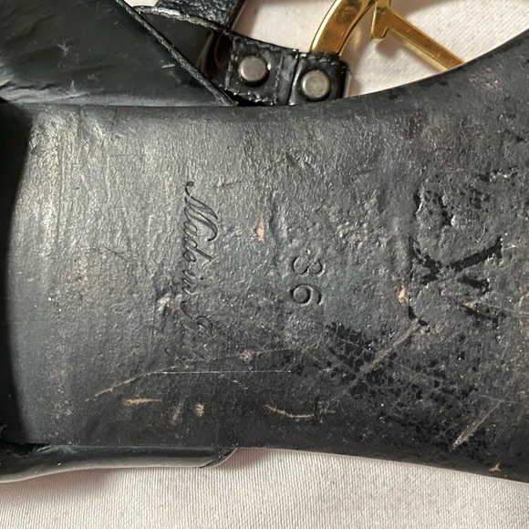 Louis Vuitton sandals - Picture 5 of 5